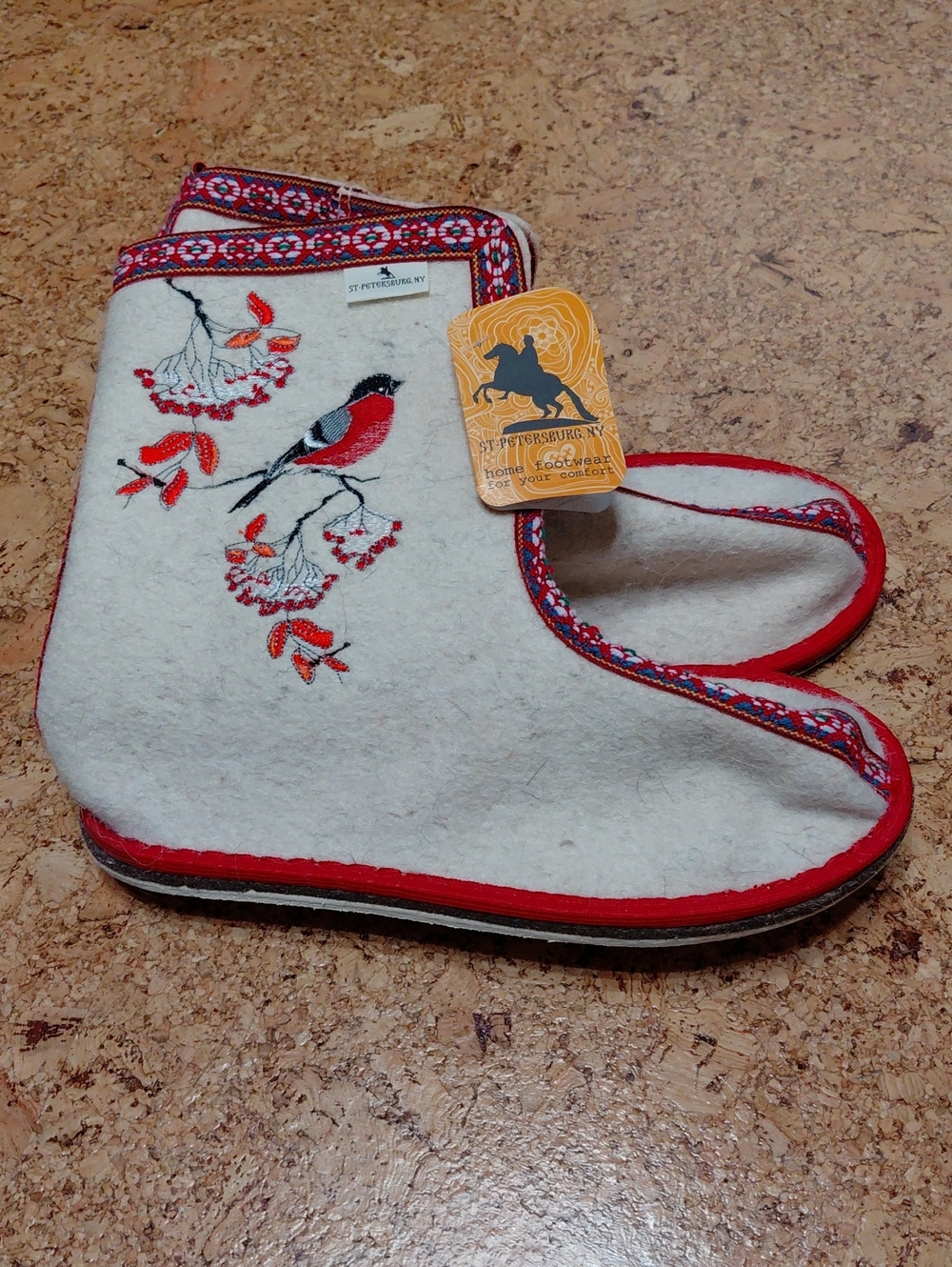 St. Petersburg Women's Off-White Embroidered Wool Felt House Boots Size 9 NWT